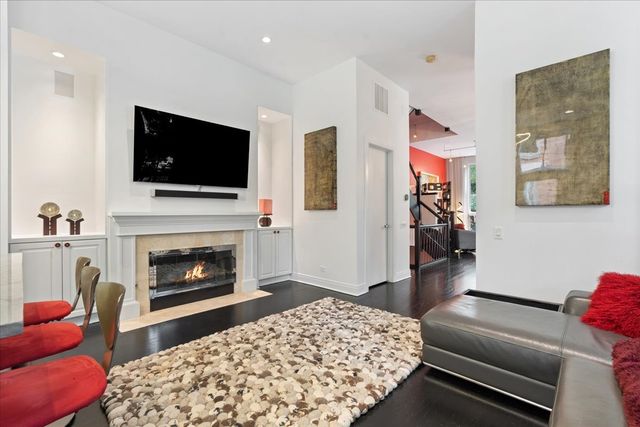 447 N McClurg Court 447, Chicago, IL 60611