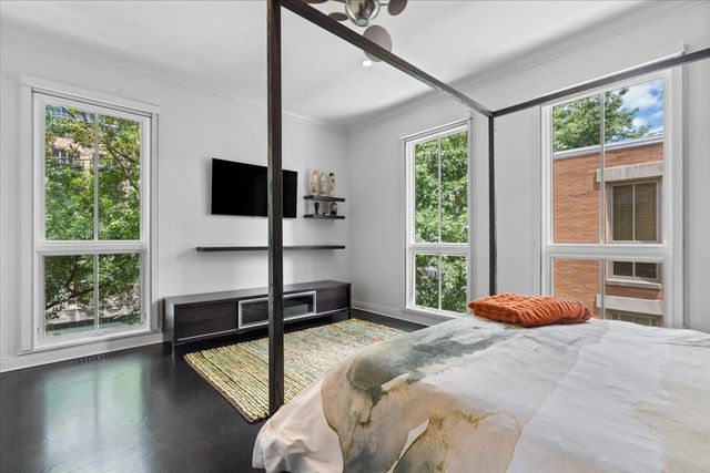 447 N McClurg Court 447, Chicago, IL 60611