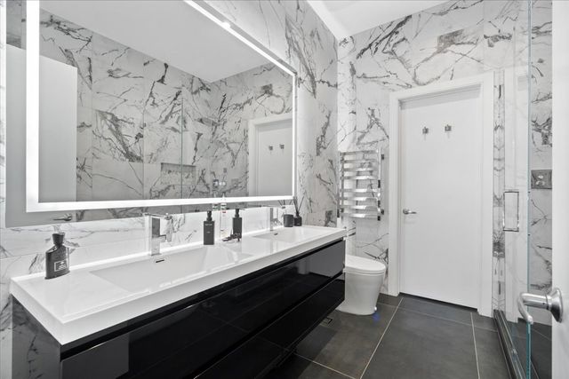 447 N McClurg Court 447, Chicago, IL 60611