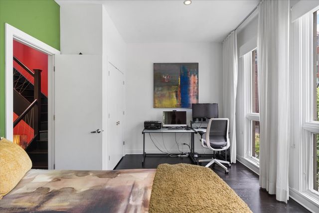 447 N McClurg Court 447, Chicago, IL 60611