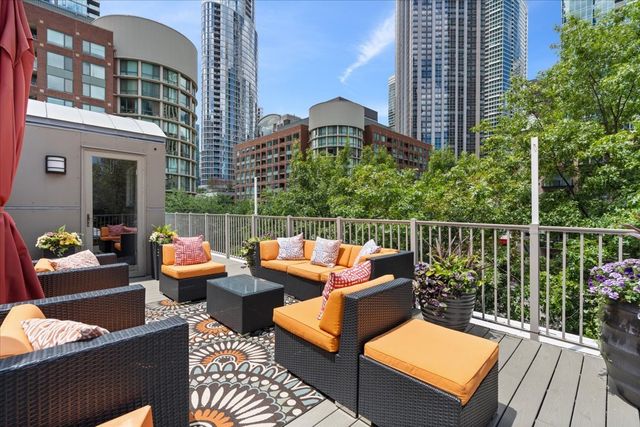 447 N McClurg Court 447, Chicago, IL 60611