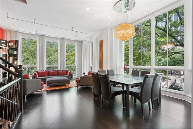 447 N McClurg Court 447, Chicago, IL 60611