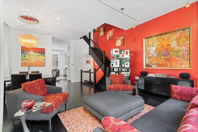 447 N McClurg Court 447, Chicago, IL 60611