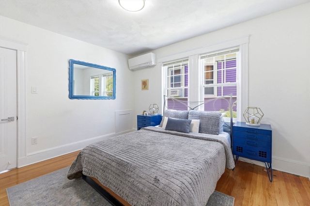 48 Farquhar 1, Boston, MA 02131