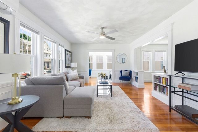 48 Farquhar 1, Boston, MA 02131