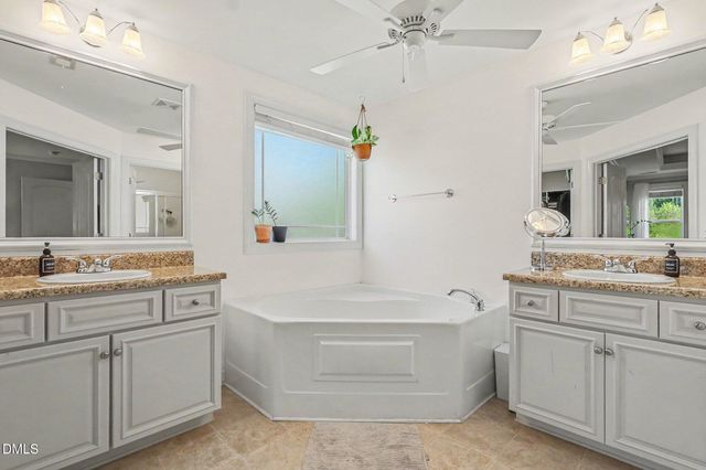 122 Shetland Lane, Smithfield, NC 27577
