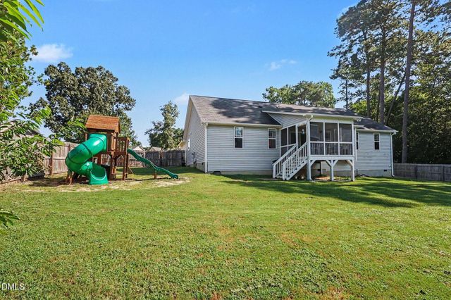 122 Shetland Lane, Smithfield, NC 27577