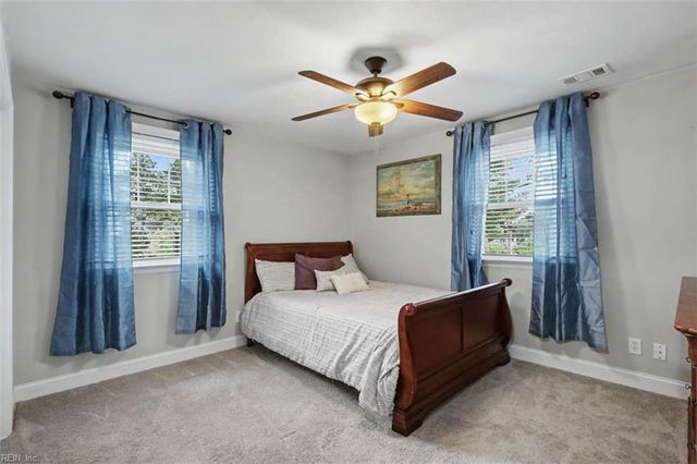 2980 Lynnhaven DR, Virginia Beach, VA 23451