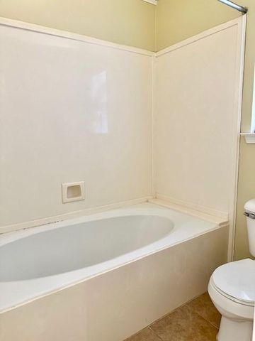 2445 Talking Leaves Court, Mobile, AL 36695