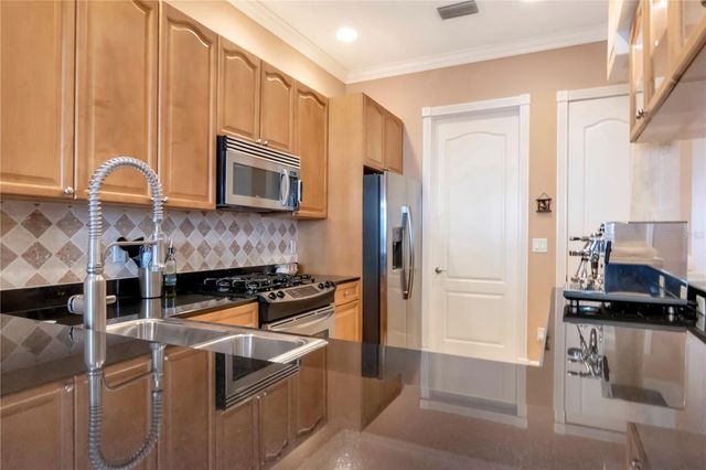 4907 BAYSHORE BOULEVARD 103, Tampa, FL 33611