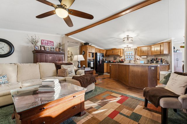 25811 S 605 Road, Grove, OK 74344