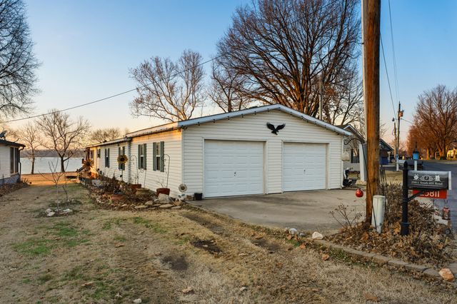 25811 S 605 Road, Grove, OK 74344