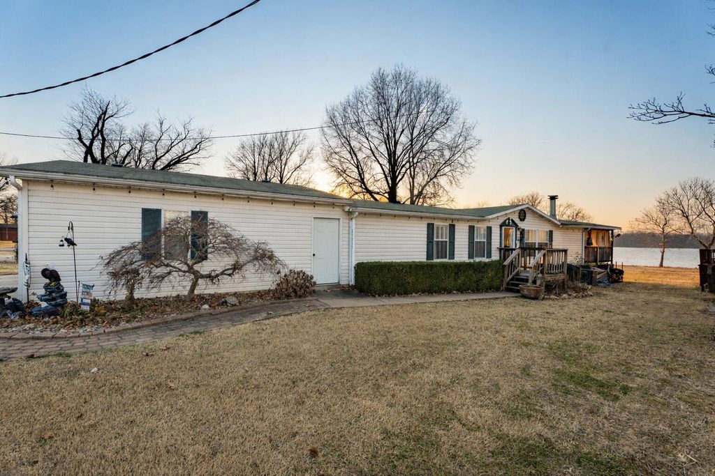 25811 S 605 Road, Grove, OK 74344