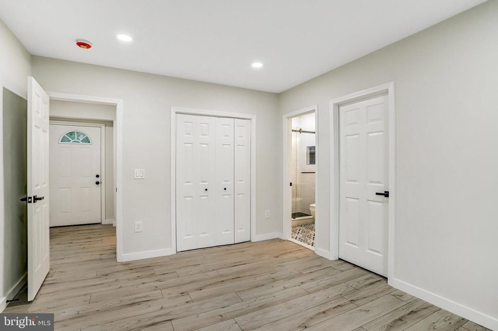 3127 G ST SE, Washington, DC 20019