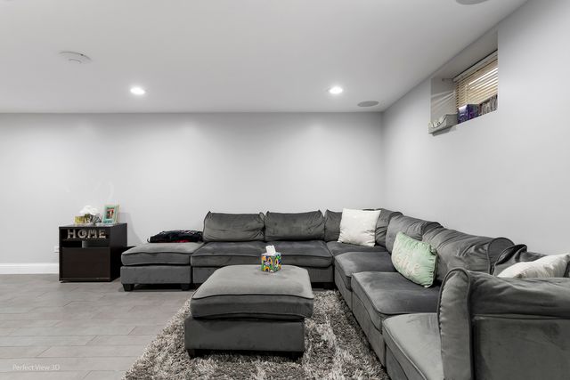 7030 Foster Street, Morton Grove, IL 60053