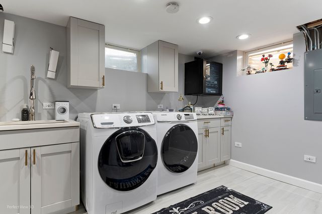 7030 Foster Street, Morton Grove, IL 60053