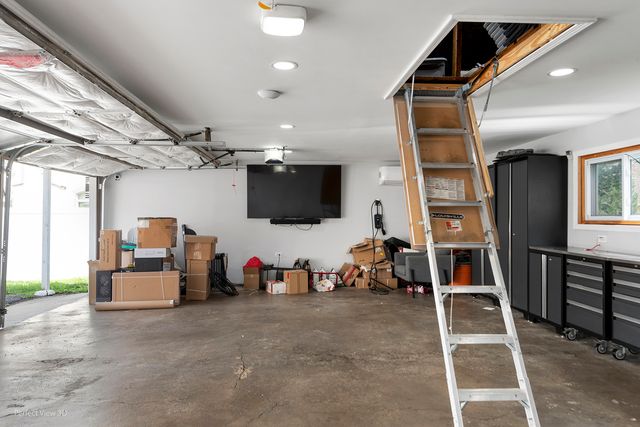 7030 Foster Street, Morton Grove, IL 60053