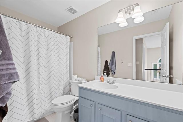 530 Camber Woods Drive, Roswell, GA 30076