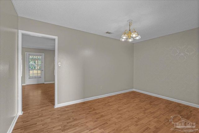 8120 Camelford Dr, Pensacola, FL 32506