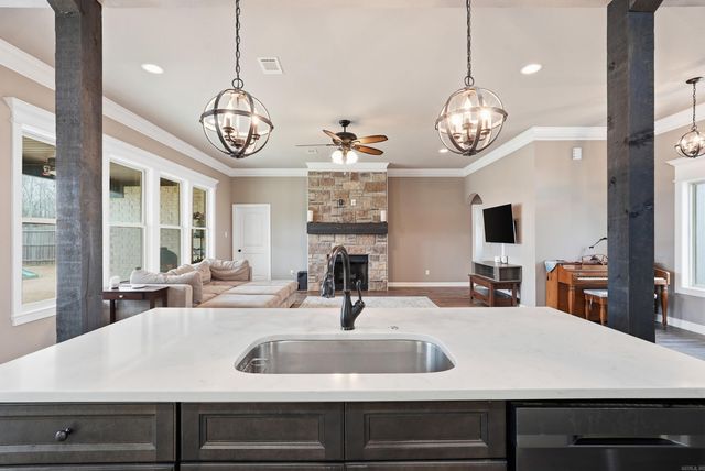 1987 Hwy 319, Austin, AR 72007