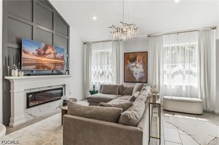 4704 Arboretum CIR 102, Naples, FL 34112