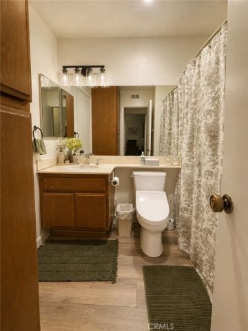 1650 Apricot D, Corona, CA 92879