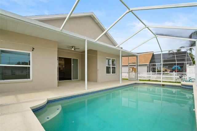 1247 VINETREE DRIVE, Brandon, FL 33510