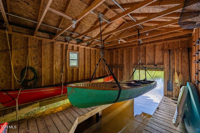 170 Ripshin Lake Road, Roan Mountain, TN 37687
