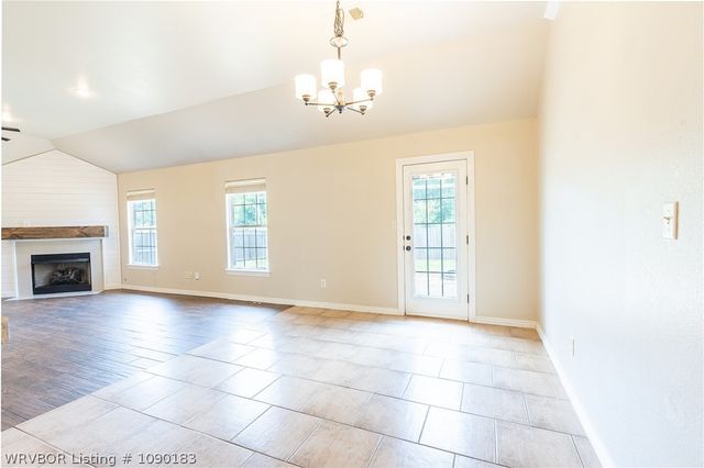2001 Yukon Drive, Barling, AR 72923