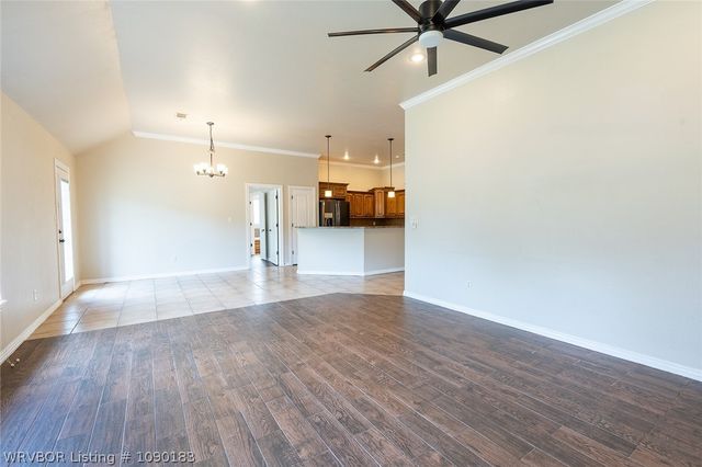2001 Yukon Drive, Barling, AR 72923