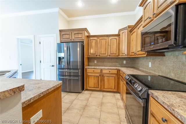 2001 Yukon Drive, Barling, AR 72923