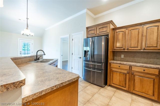 2001 Yukon Drive, Barling, AR 72923