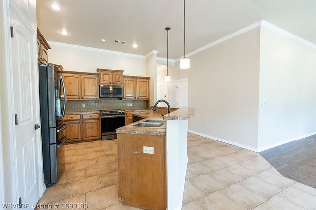 2001 Yukon Drive, Barling, AR 72923