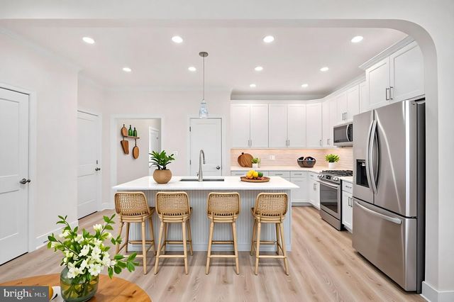 709 GARFIELD AVE, Colonial Beach, VA 22443