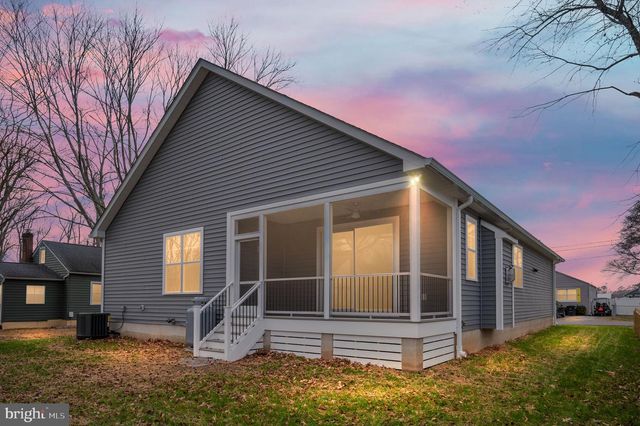 709 GARFIELD AVE, Colonial Beach, VA 22443