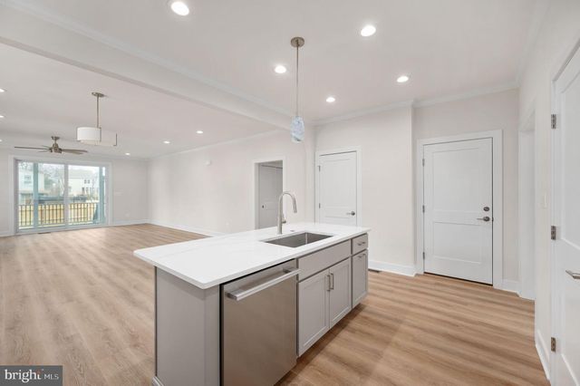 709 GARFIELD AVE, Colonial Beach, VA 22443