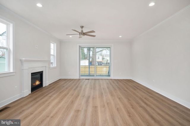 709 GARFIELD AVE, Colonial Beach, VA 22443