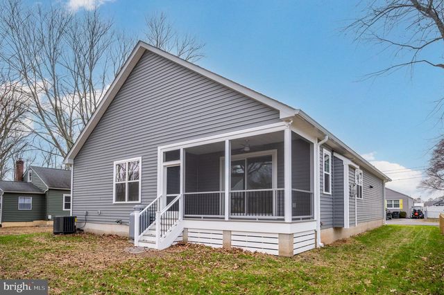 709 GARFIELD AVE, Colonial Beach, VA 22443