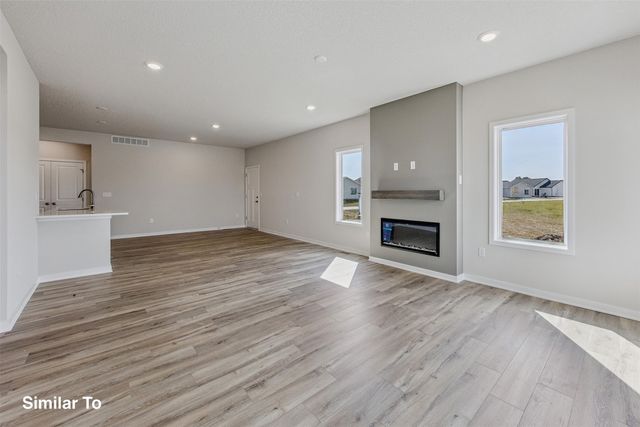 916 Sawgrass Drive, Norwalk, IA 50211