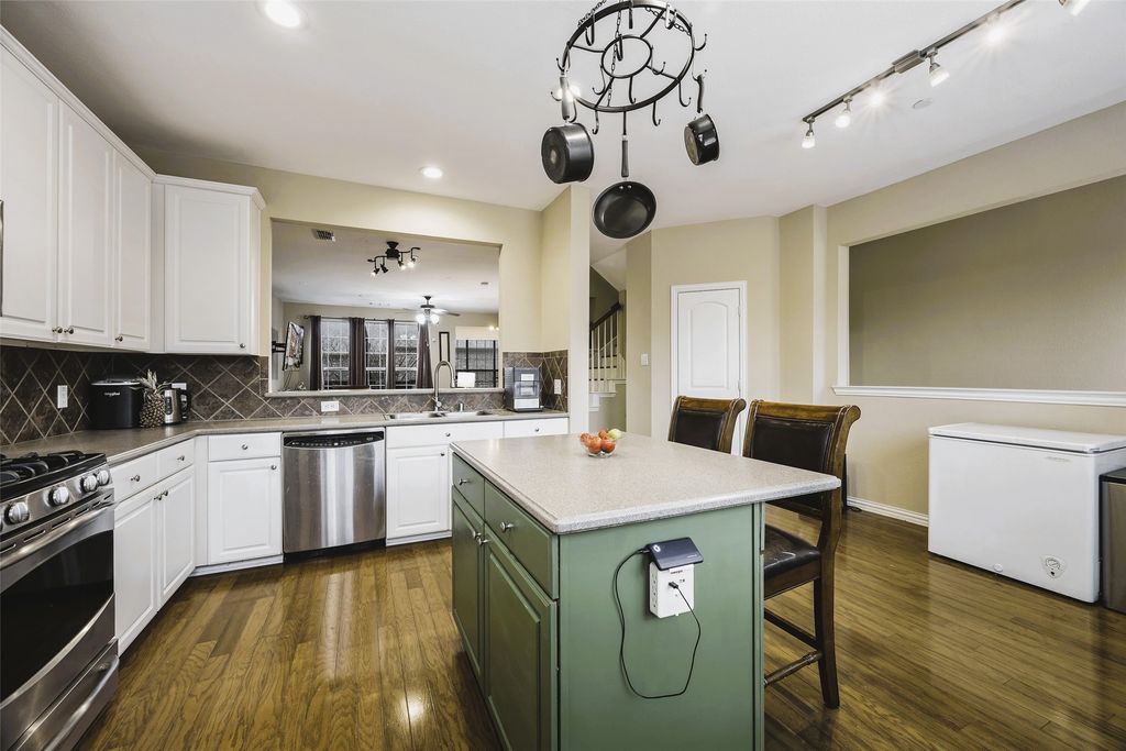 2544 Jacobson Drive, Lewisville, TX 75067 — photo 4