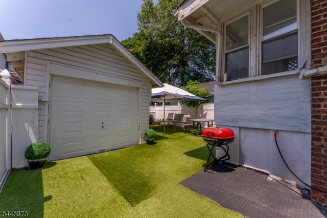 135 Melrose Ave, Irvington Twp., NJ 07111