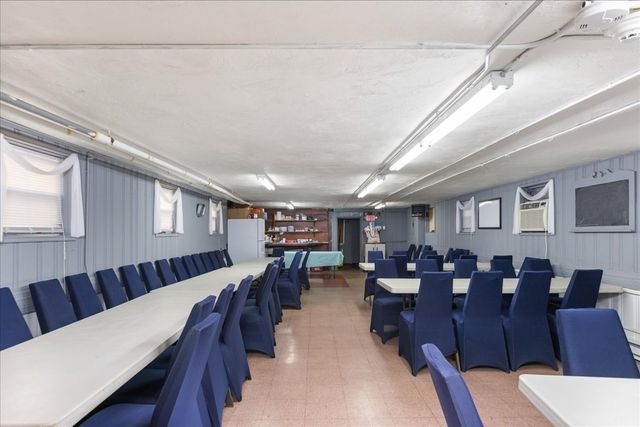26 Mansfield St, Somerville, MA 02143
