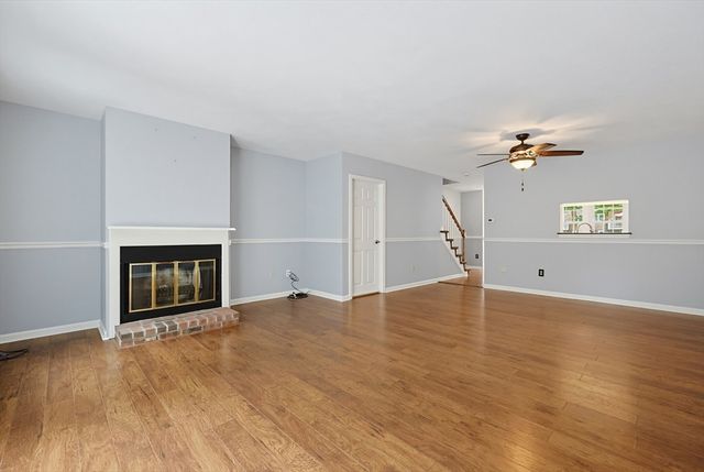 206 Laurelwood Dr 206, Hopedale, MA 01747
