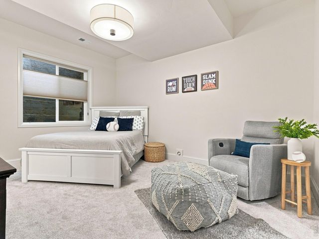 951 Warbling Dr, Windsor, CO 80550