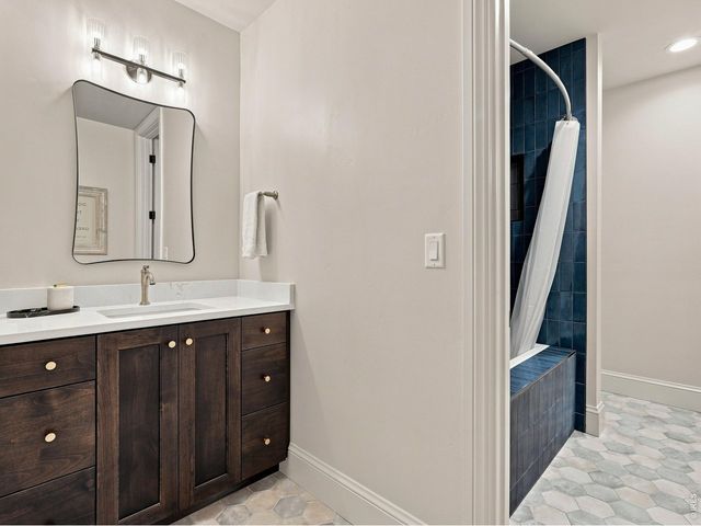 951 Warbling Dr, Windsor, CO 80550