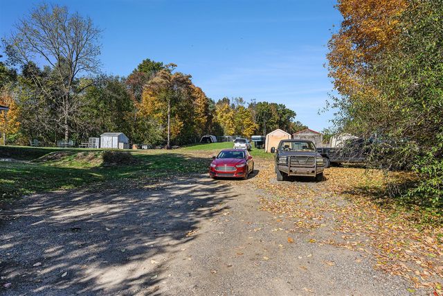 8560 Stadium Drive, Kalamazoo, MI 49009