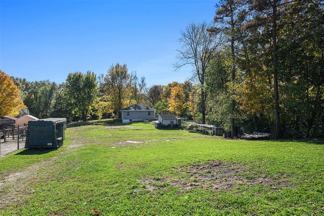 8560 Stadium Drive, Kalamazoo, MI 49009