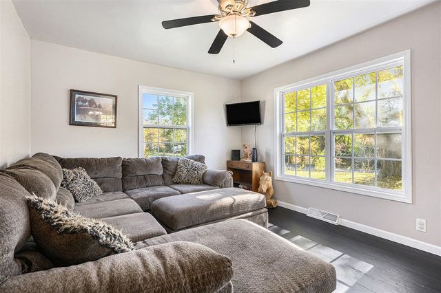 8560 Stadium Drive, Kalamazoo, MI 49009