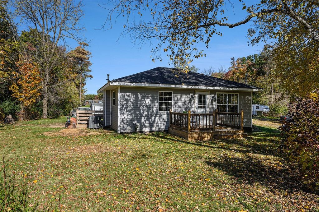 8560 Stadium Drive, Kalamazoo, MI 49009