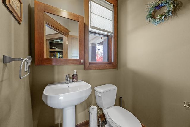 1344 Spring Ridge Ct. NE, Swisher, IA 52338